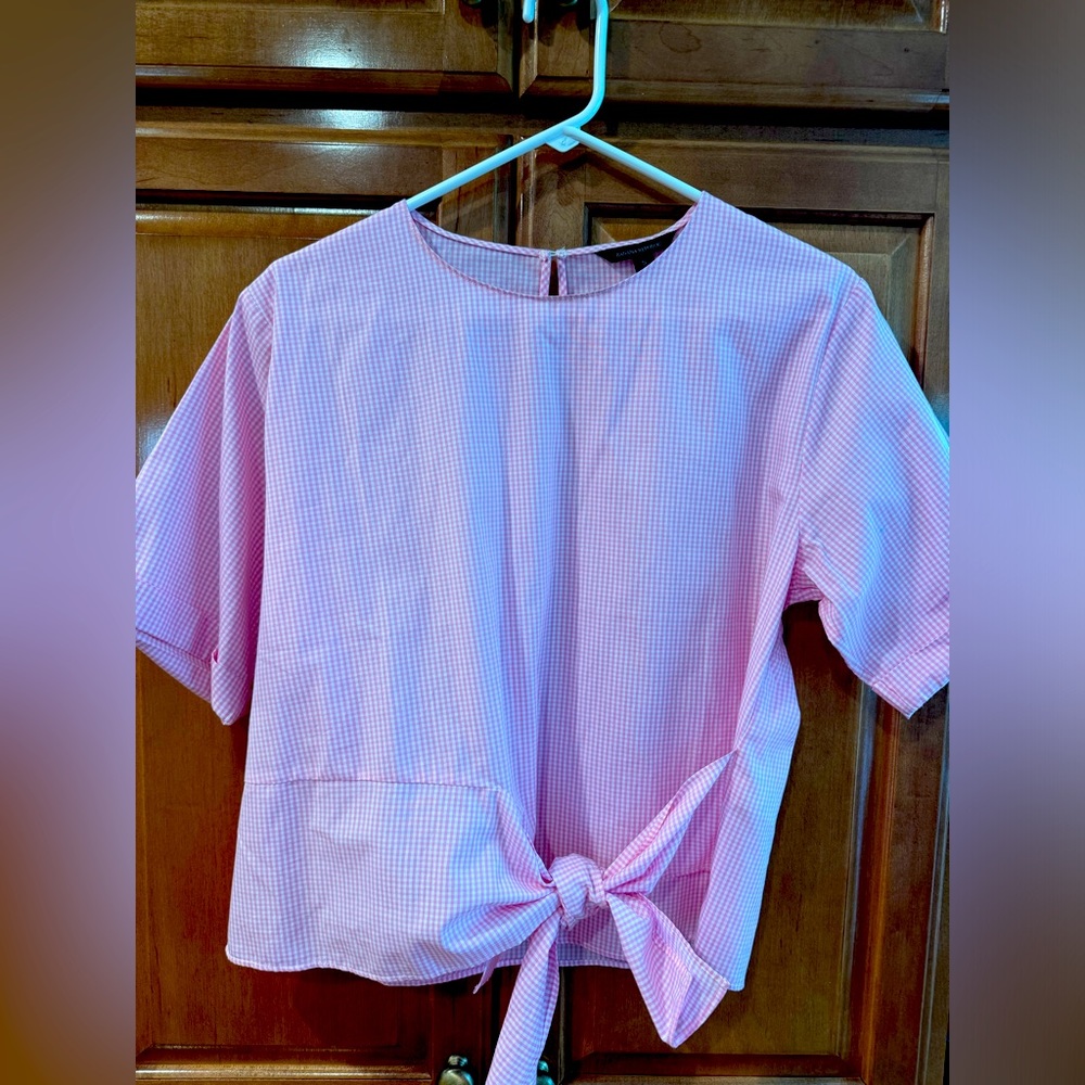 Banana Republic 100% cotton blouse, size S.